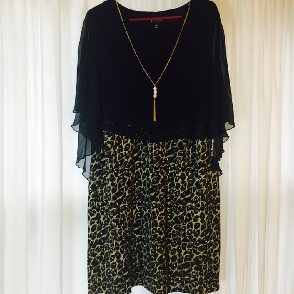 ✨NWT EnFocus 20W Black Gold Leopard Dress Set